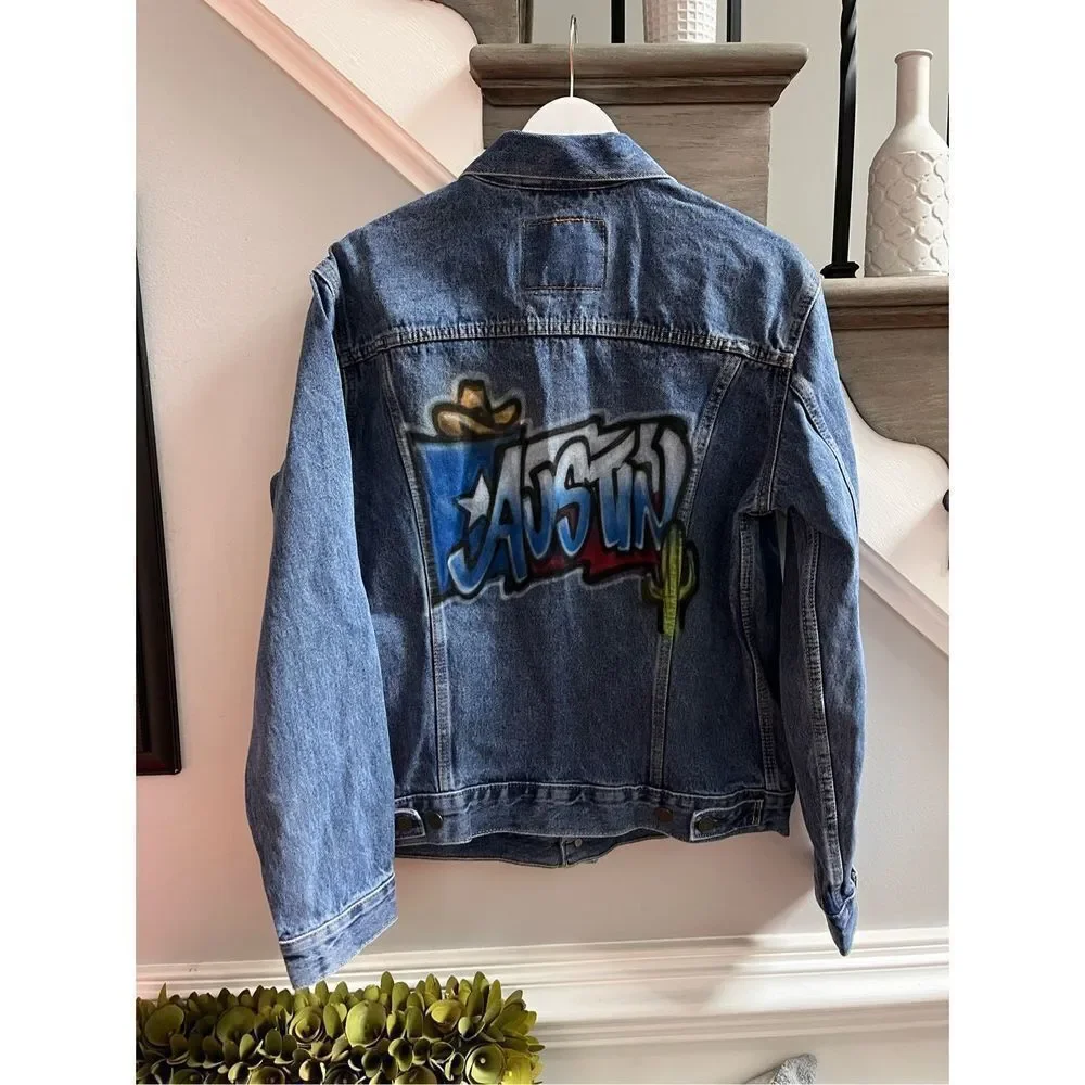 Levi’s Mens Denim Jacket Airbrushed Austin (TX) sz M NWT Art Piece